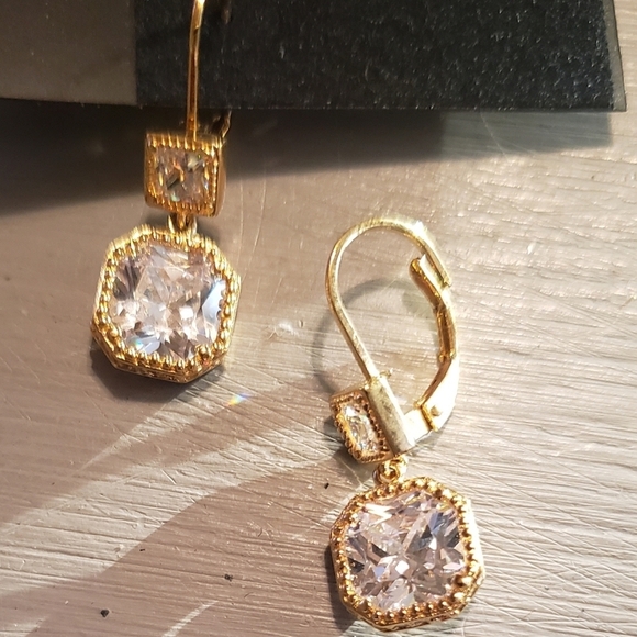 Jewelry - Sterling silver earrings W 14k Gokd Hp🔥🔥🔥